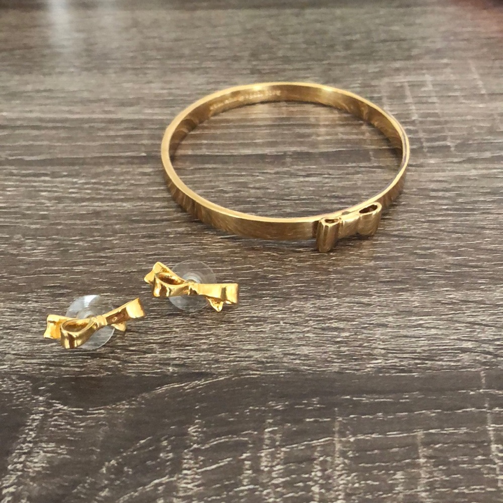 Kate spade bow earrings and bracelet